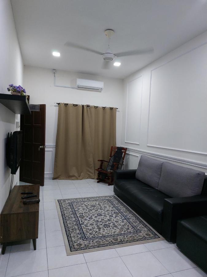 Pelangi Homestay Bota Eksteriør bilde
