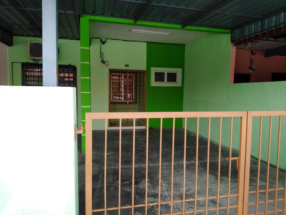 Pelangi Homestay Bota Eksteriør bilde